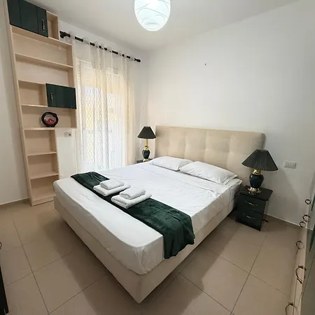 Daire Riva's Shkodër